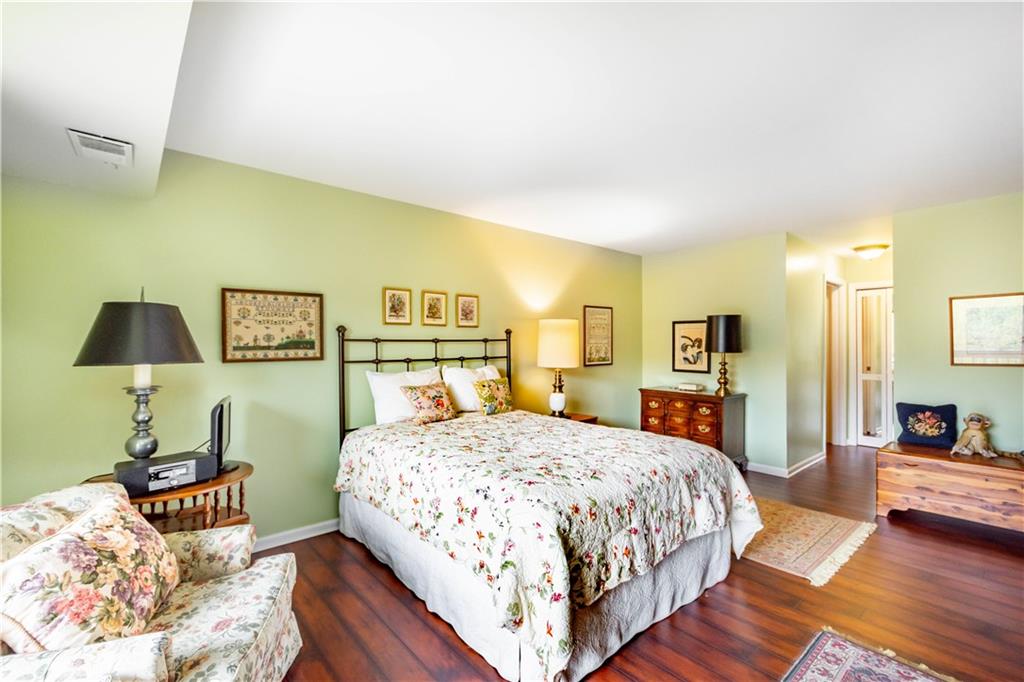 1500 Cochran Road, Unit 804 Pittsburgh, PA 15243 - Photo 19 of 25 Gallery Image 19