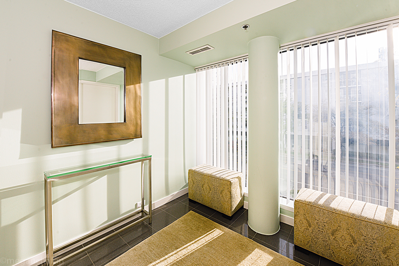 1618 Sheridan Road, Unit 3 Wilmette, IL 60091 - Photo 2 of 21