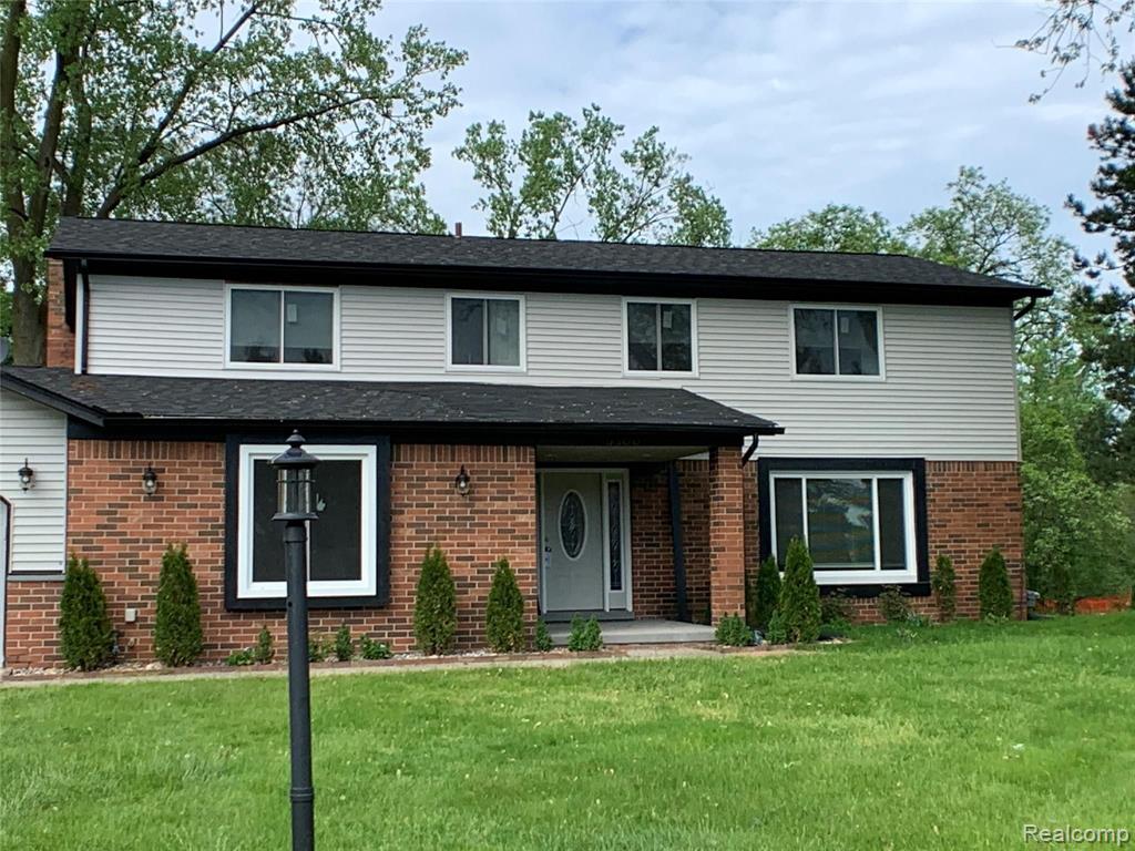 5300 Franklin Ridge Circle West Bloomfield, MI 48322 - Photo 3 of 29