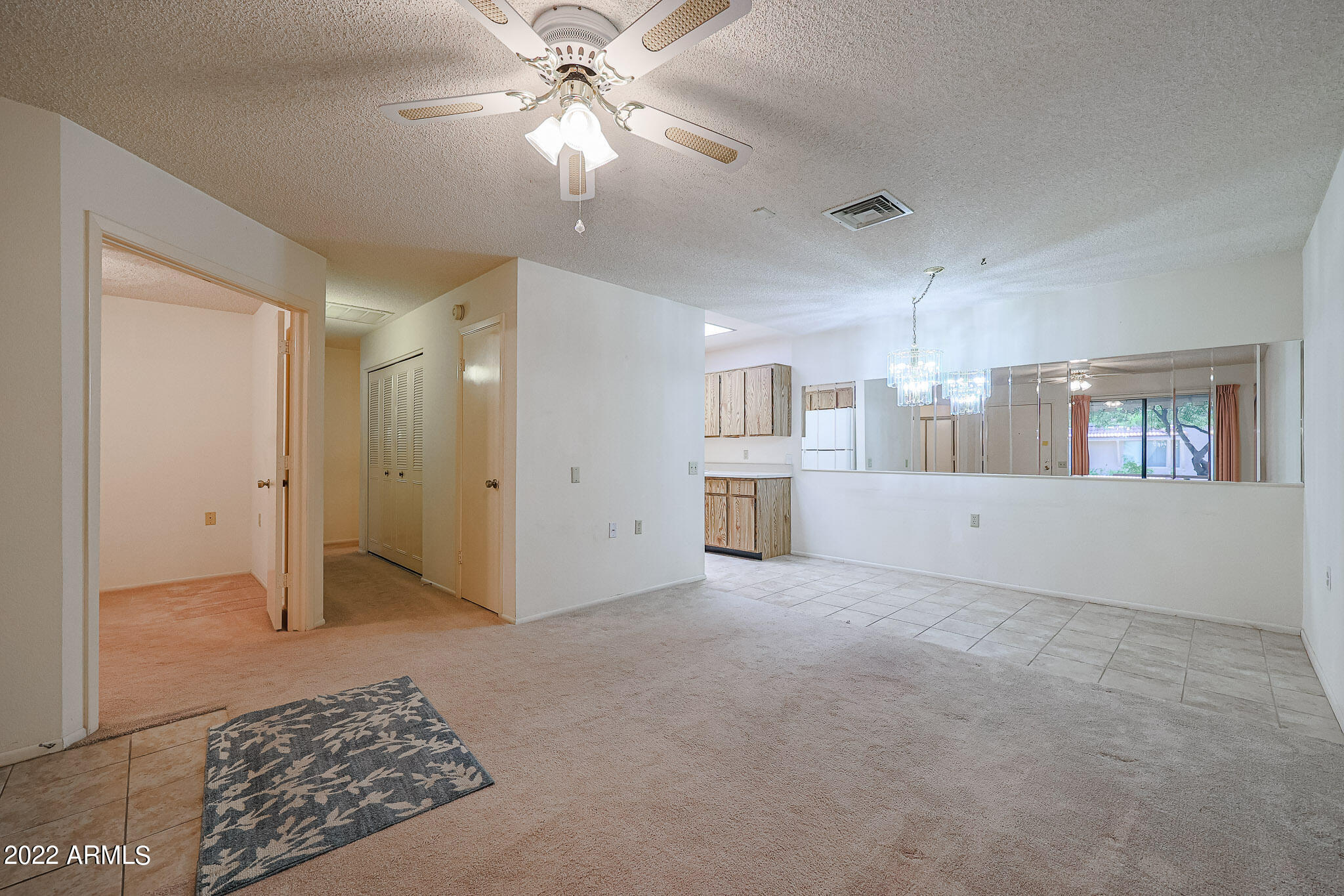 14300 West Bell Road, Unit 73 Surprise, AZ 85374 - Photo 8 of 28 COMBINED LIVING/DINING ROOM