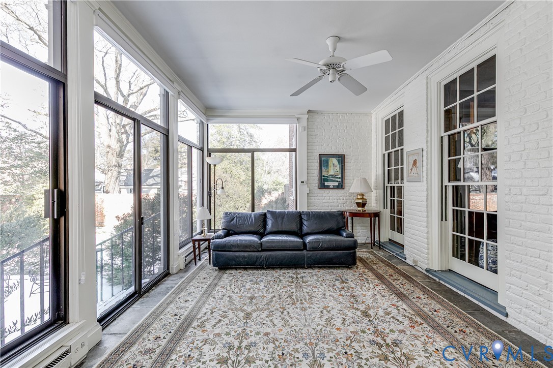 6 Tapoan Road Richmond, VA 23226 - Photo 17 of 39 Den open to sun room