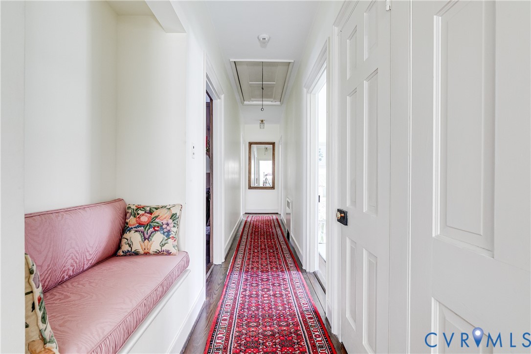6 Tapoan Road Richmond, VA 23226 - Photo 24 of 39 Long upstairs hallway with linen closets and bench
