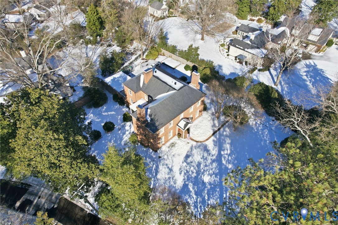 6 Tapoan Road Richmond, VA 23226 - Photo 3 of 39 Much larger than it looks from front fascade