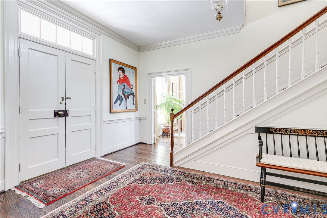 6 Tapoan Road Richmond, VA 23226 - Photo 5 of 39 Looking toward double front door