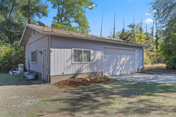 $399,000 | 5367 Rosswood Street, Redding, CA 96001