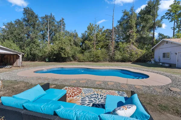 $399,000 | 5367 Rosswood Street, Redding, CA 96001