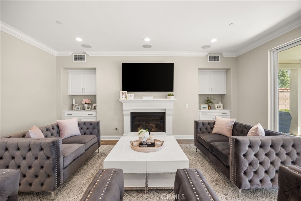 10095 Goldenrod Court Rancho Cucamonga, CA 91701 - Photo 11 of 55