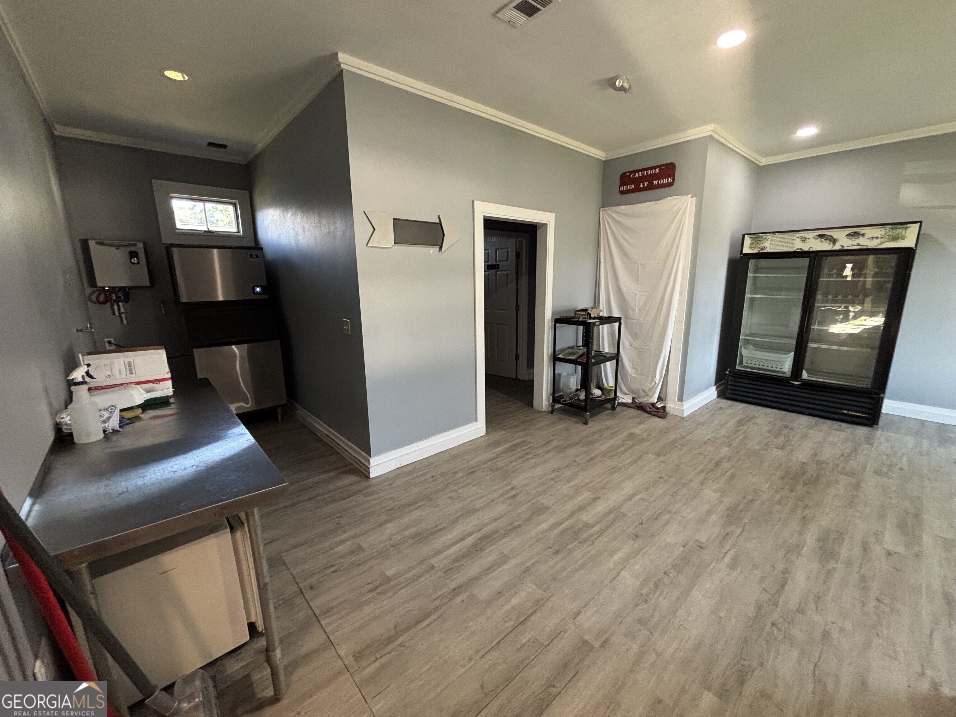 729 Highway 441 Fargo, GA 31631 - Photo 9 of 26 a view of an empty room and wooden floor