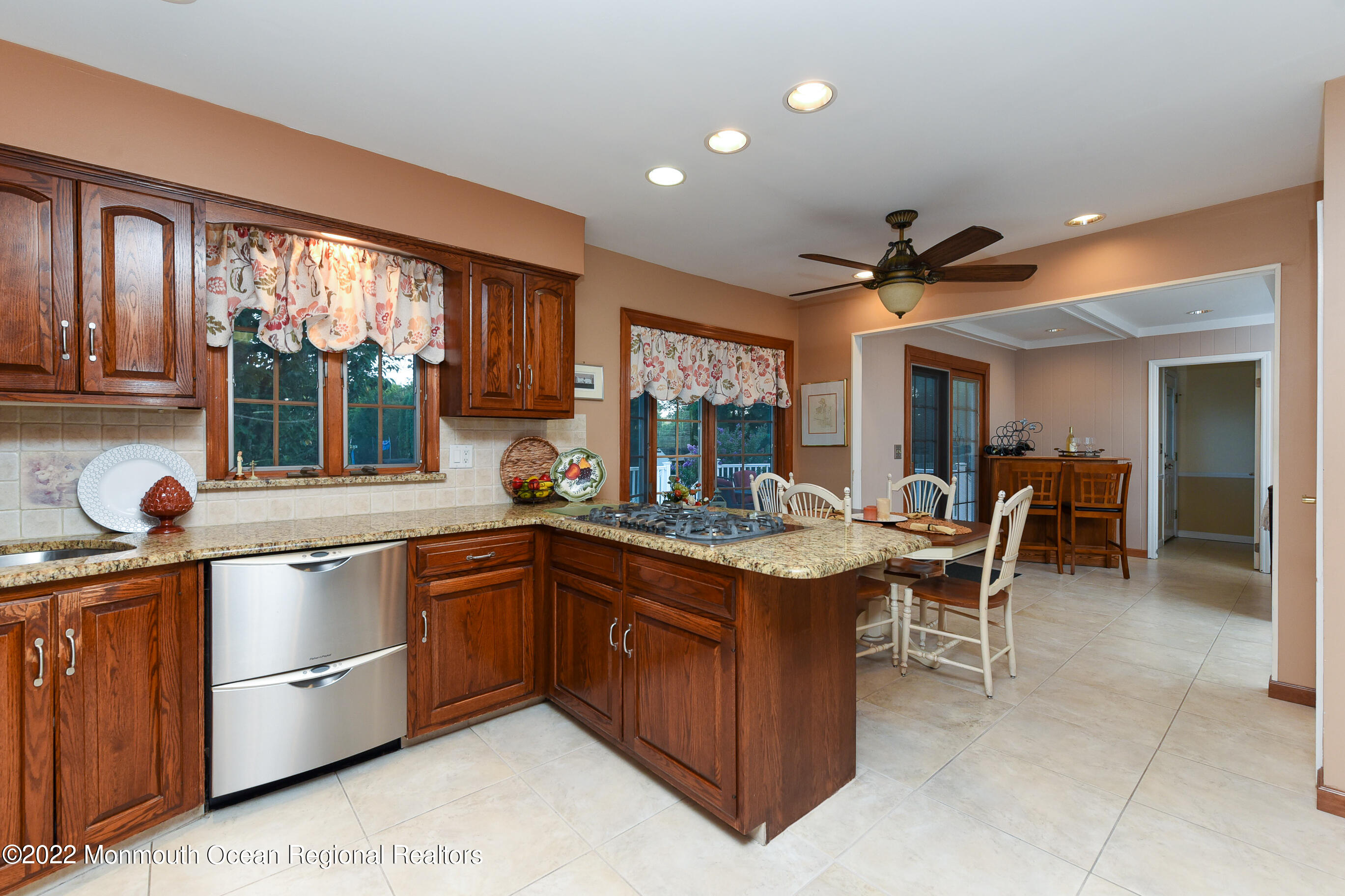 81 Ballantine Road Middletown, NJ 07748 - Photo 5 of 38 PS1_1461