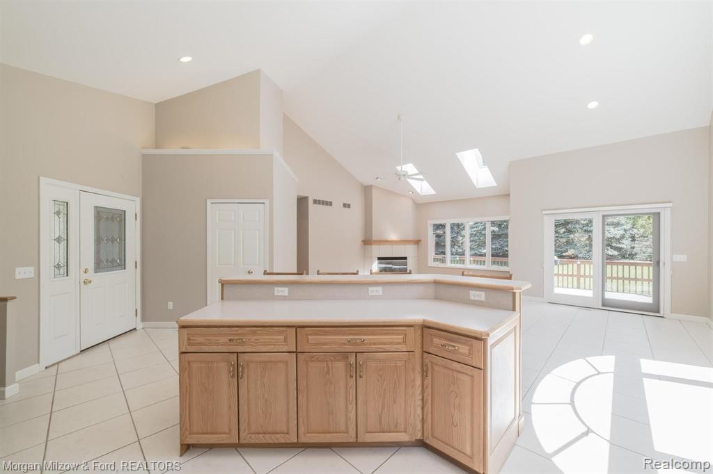 7272 Rabbit Ears Pass Clarkston, MI 48346 - Photo 12 of 44