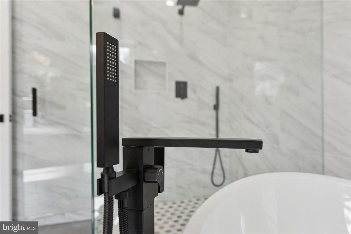 288 Clamer Road Ewing, NJ 08628 - Photo 21 of 32