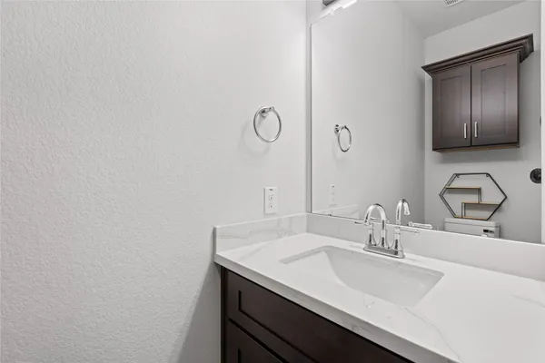 $2,550 | 4435 Maggie Street, Unit B, Houston, TX 77051