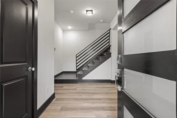 $2,550 | 4435 Maggie Street, Unit B, Houston, TX 77051