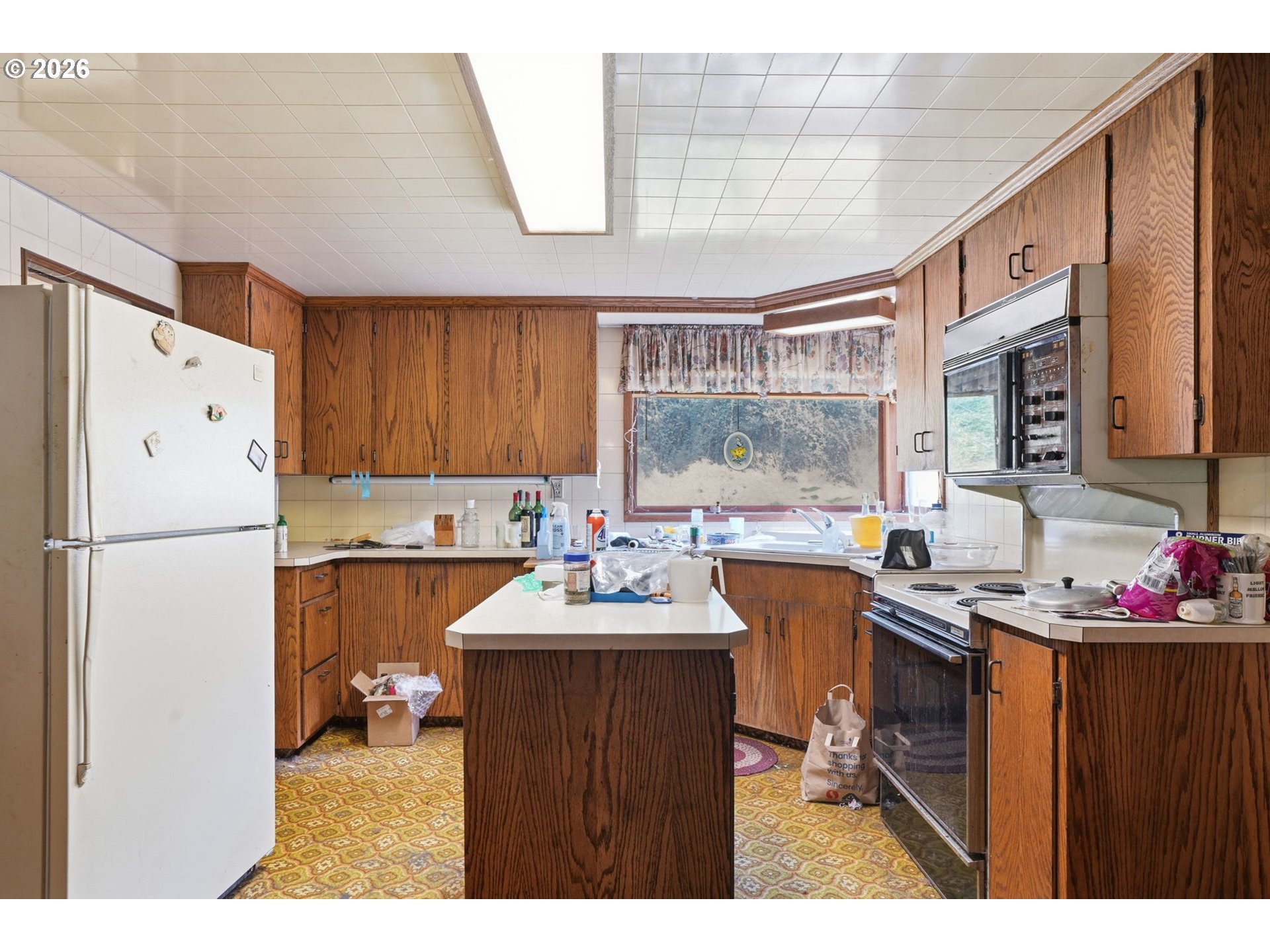 1520 Southwest Taylors Ferry Road Portland, OR 97219 - Photo 12 of 38 Gallery Image 12