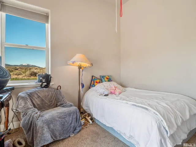a view of an entryway with furniture
