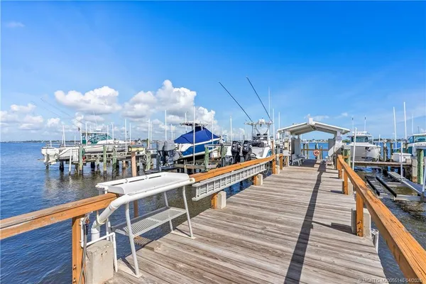 $480,000 | 150 Southeast Four Winds Drive, Unit B401, Stuart, FL 34996