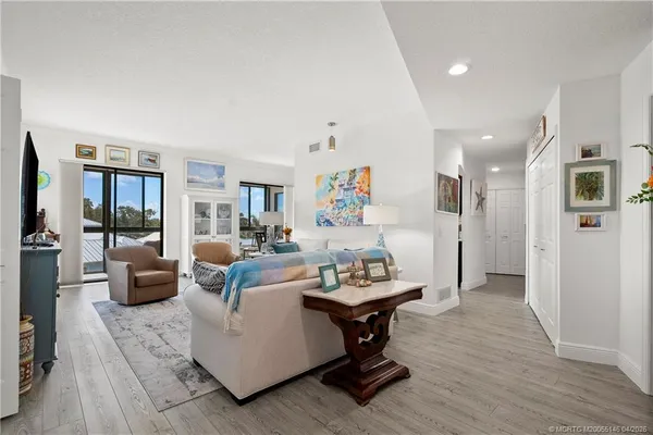 $480,000 | 150 Southeast Four Winds Drive, Unit B401, Stuart, FL 34996