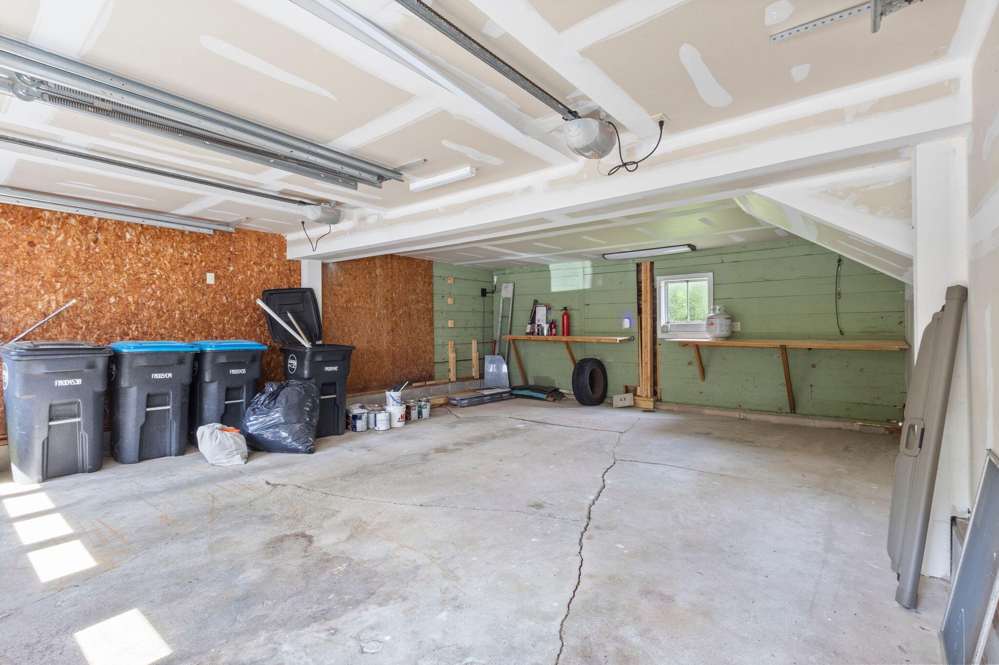 216 Middle Road Falmouth, ME 04105 - Photo 33 of 54 216_Middle_Rd_35