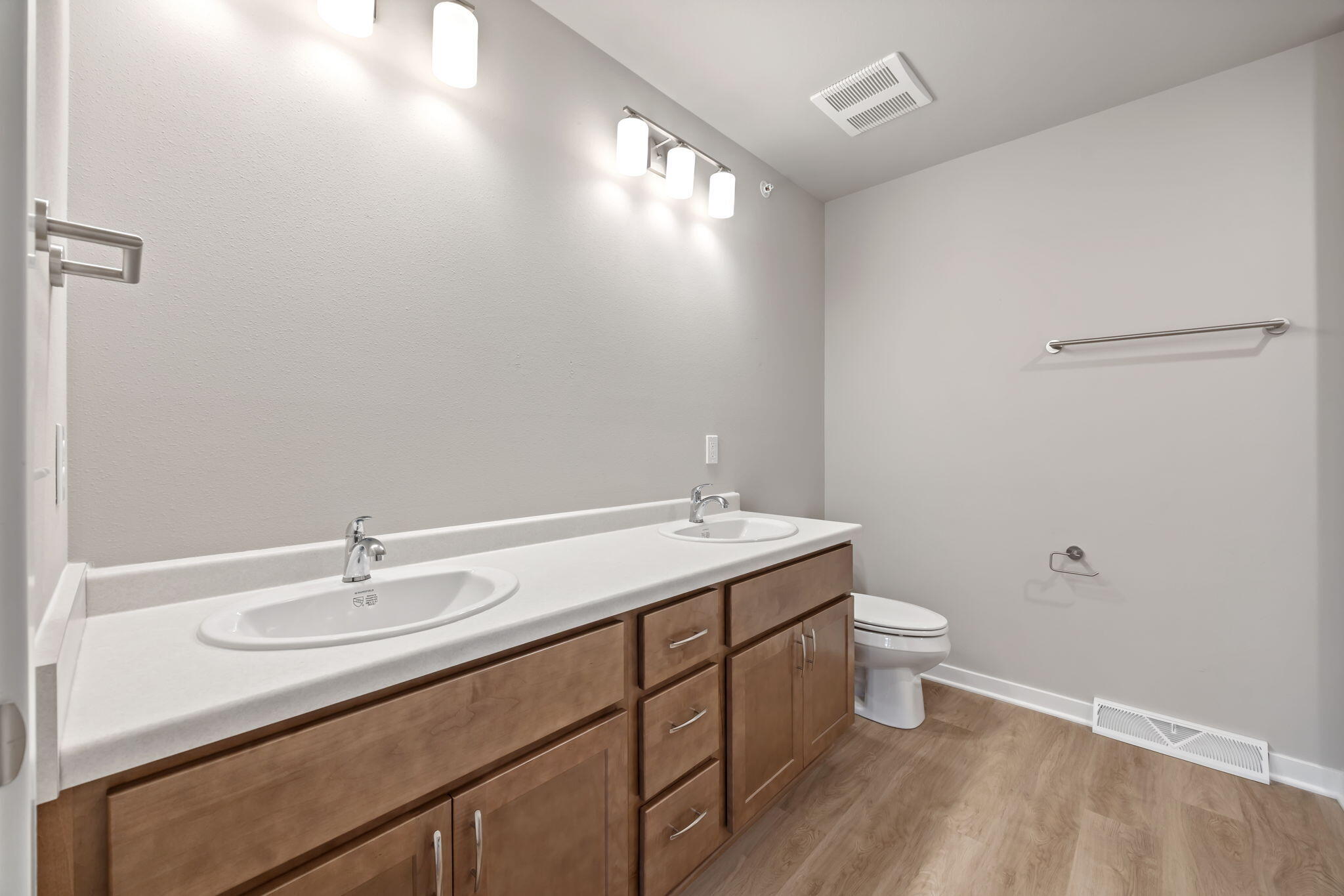 1364 Marigold Drive, Unit 3 Fort Atkinson, WI 53538 - Photo 31 of 70 30