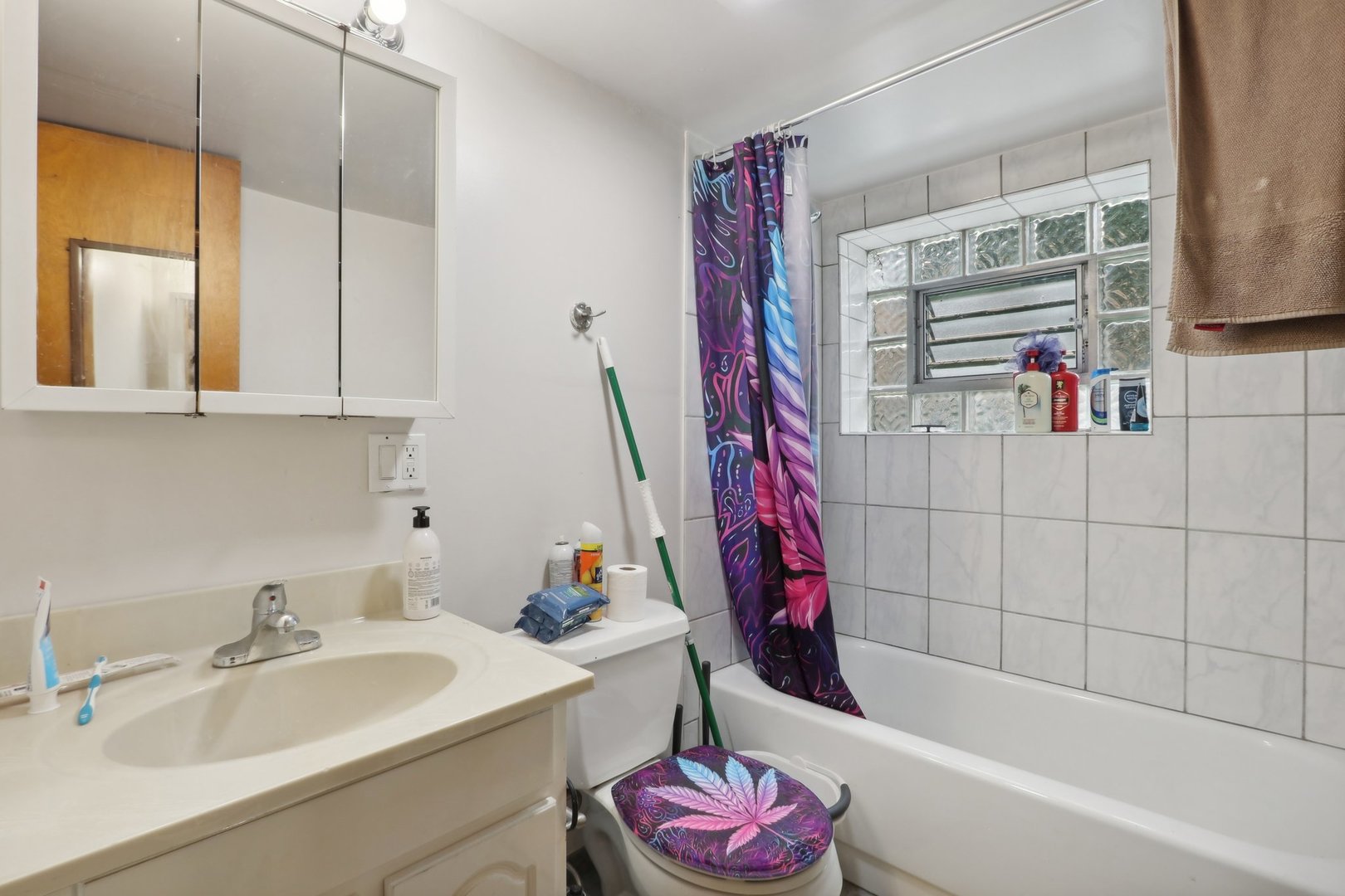 7734 West Addison Street Chicago, IL 60634 - Photo 11 of 52 Gallery Image 11