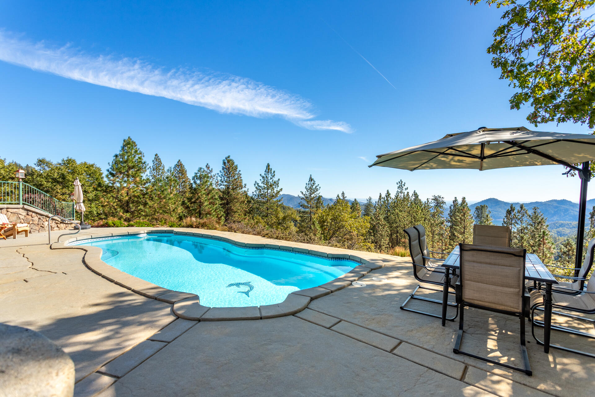 19200 Mountain Maple Road Lakehead, CA 96051 - Photo 2 of 42 Pool with Views