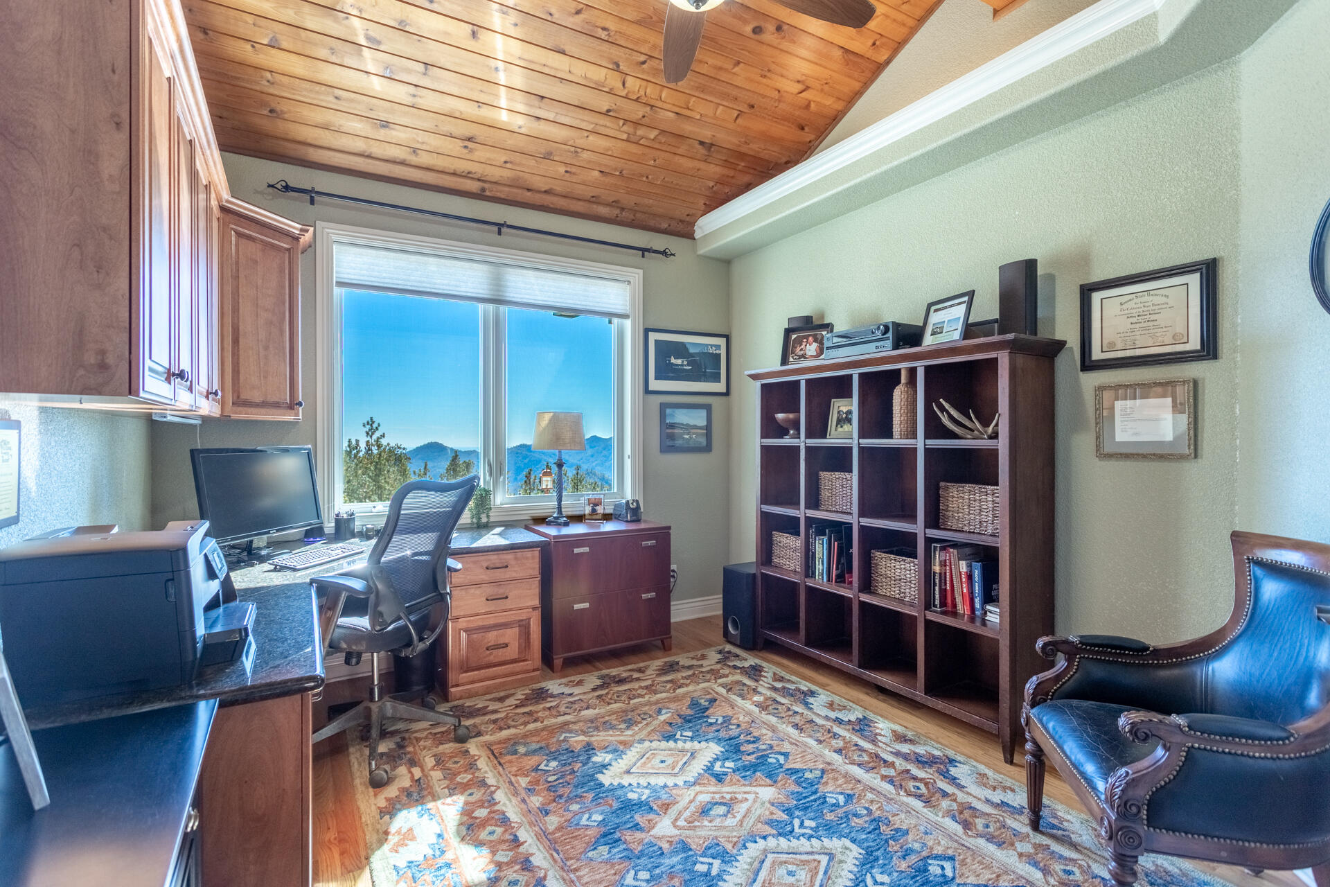 19200 Mountain Maple Road Lakehead, CA 96051 - Photo 25 of 42 Office