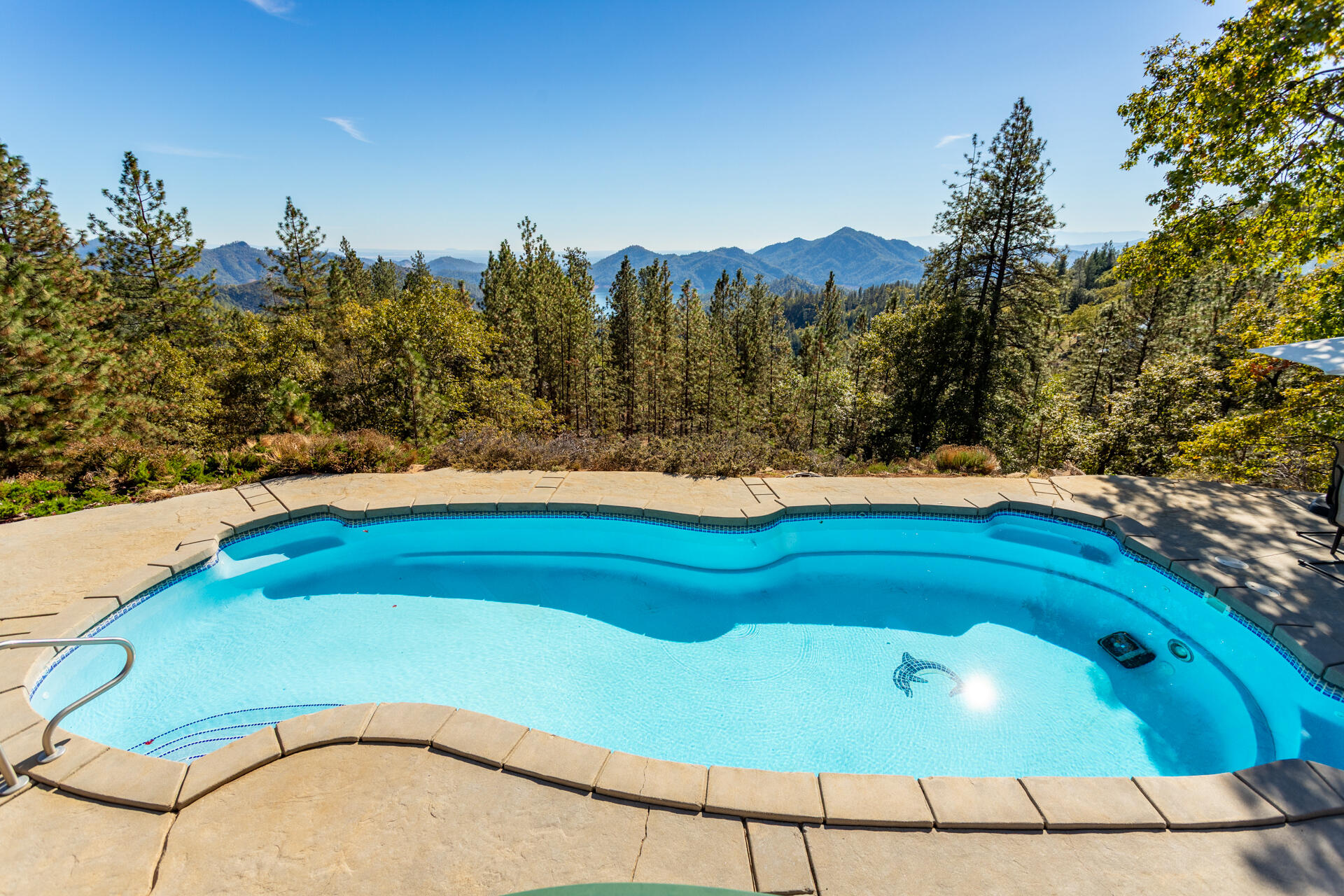 19200 Mountain Maple Road Lakehead, CA 96051 - Photo 37 of 42 Pool