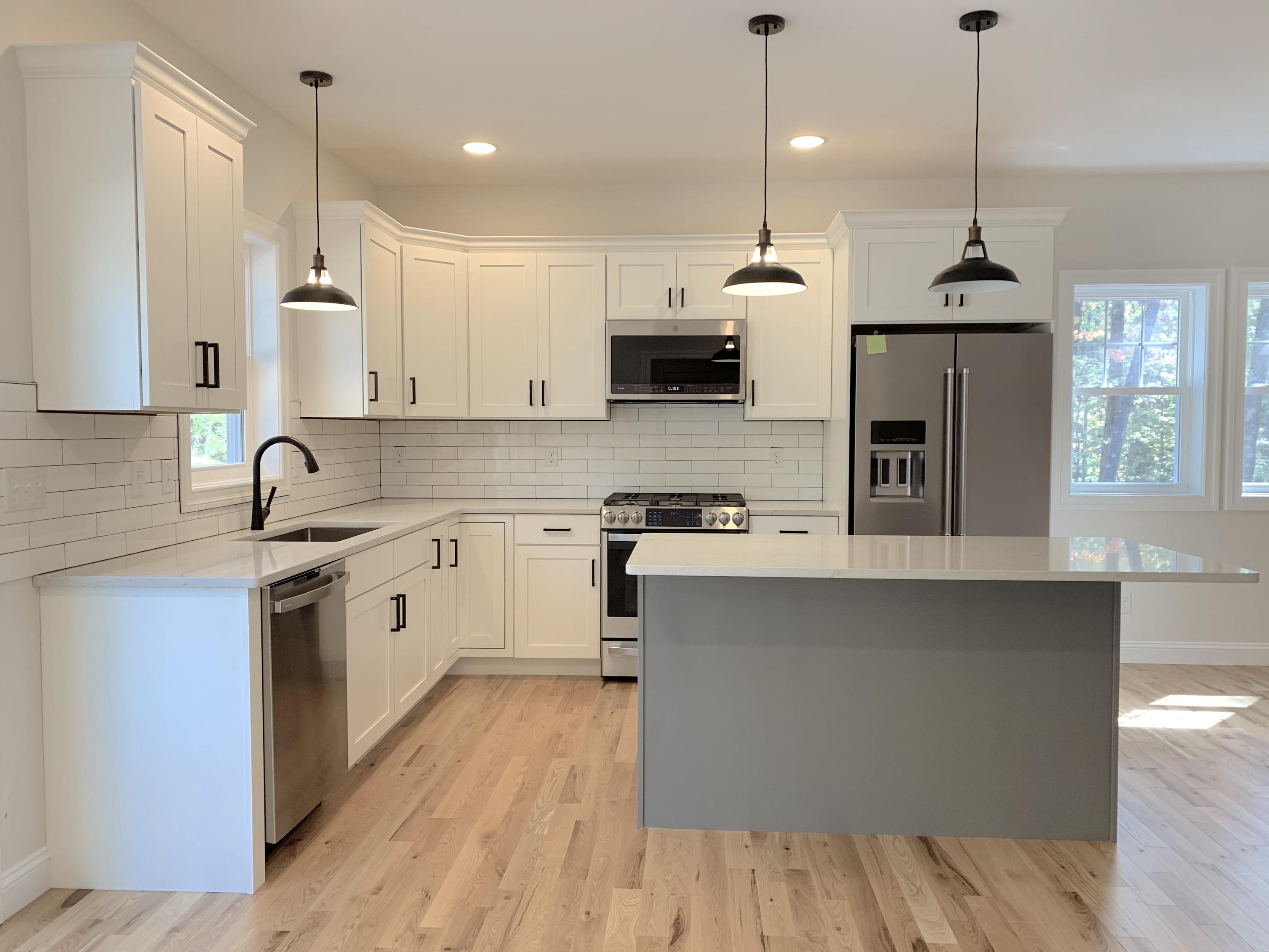 15 Miller Road Kittery Point, ME 03905 - Photo 4 of 24 Kitchen