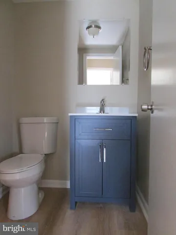 $3,850 | 11348 Vale Road, Oakton, VA 22124