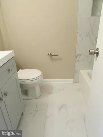 $3,850 | 11348 Vale Road, Oakton, VA 22124