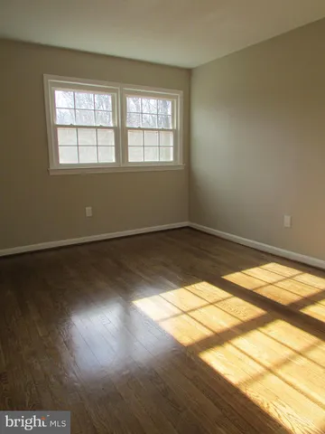 $3,850 | 11348 Vale Road, Oakton, VA 22124