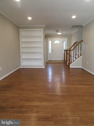 $3,850 | 11348 Vale Road, Oakton, VA 22124