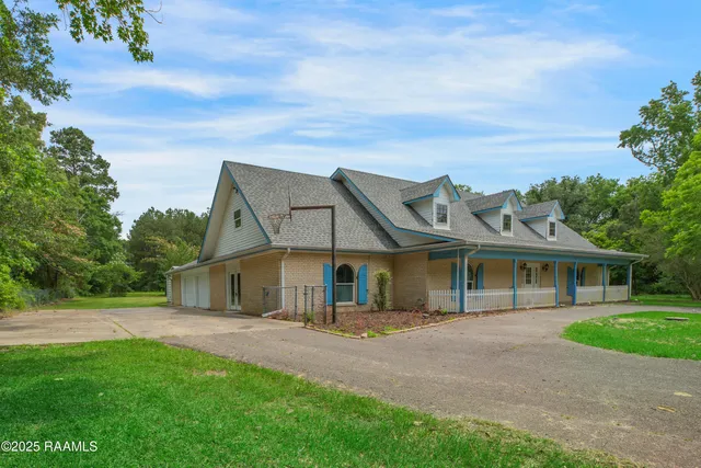 $374,900 | 5811 Basile Eunice Highway, Eunice, LA 70535
