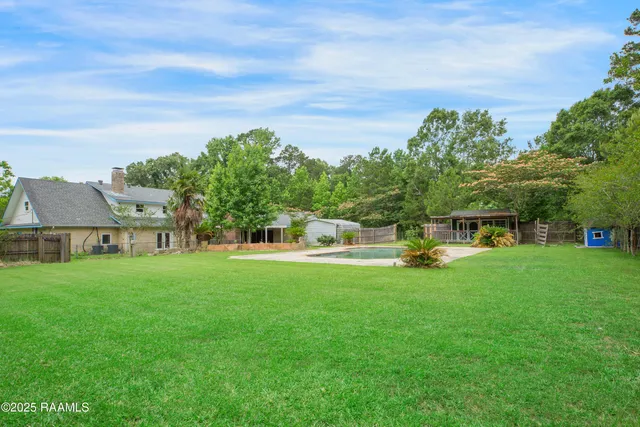 $374,900 | 5811 Basile Eunice Highway, Eunice, LA 70535