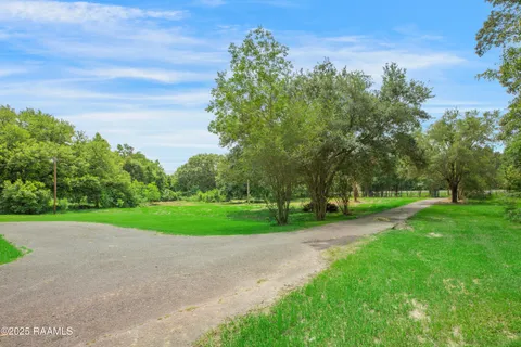 $374,900 | 5811 Basile Eunice Highway, Eunice, LA 70535
