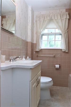 25 Springvale Road Reading, MA 01867 - Photo 30 of 30 Gallery Image 30