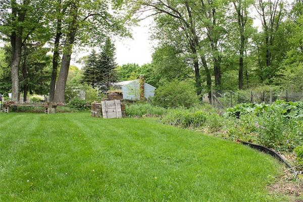 25 Springvale Road Reading, MA 01867 - Photo 6 of 30 Gallery Image 6