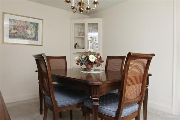 25 Springvale Road Reading, MA 01867 - Photo 9 of 30 Gallery Image 9