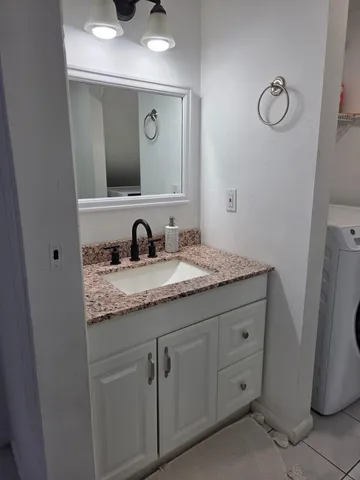 $3,400 | 810 Sandtree Drive, Palm Beach Gardens, FL 33403