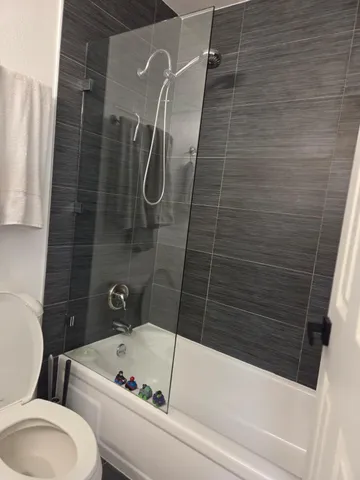 $3,400 | 810 Sandtree Drive, Palm Beach Gardens, FL 33403