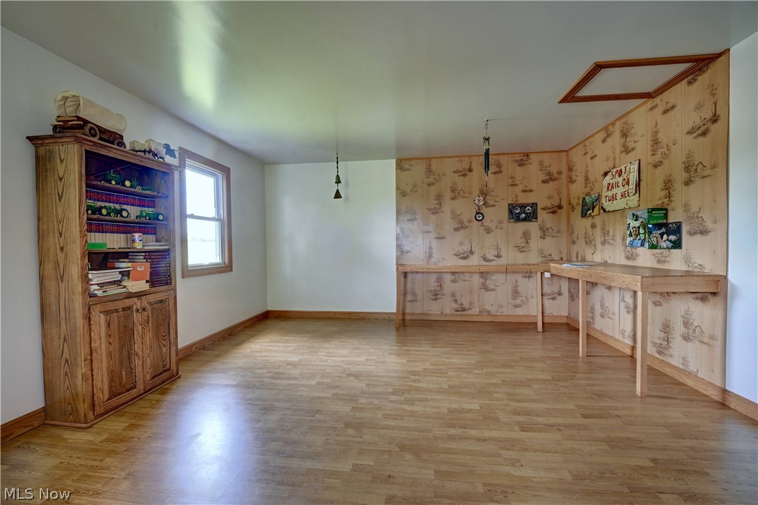 17031 Tavern Road Middlefield, OH 44062 - Photo 6 of 26