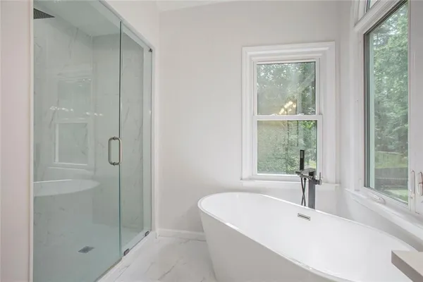 $565,000 | 2482 Windchase Court, Buford, GA 30518