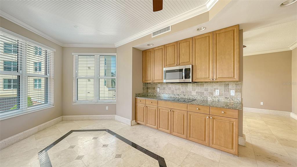 401 North Point Road, Unit 301 Osprey, FL 34229 - Photo 20 of 91