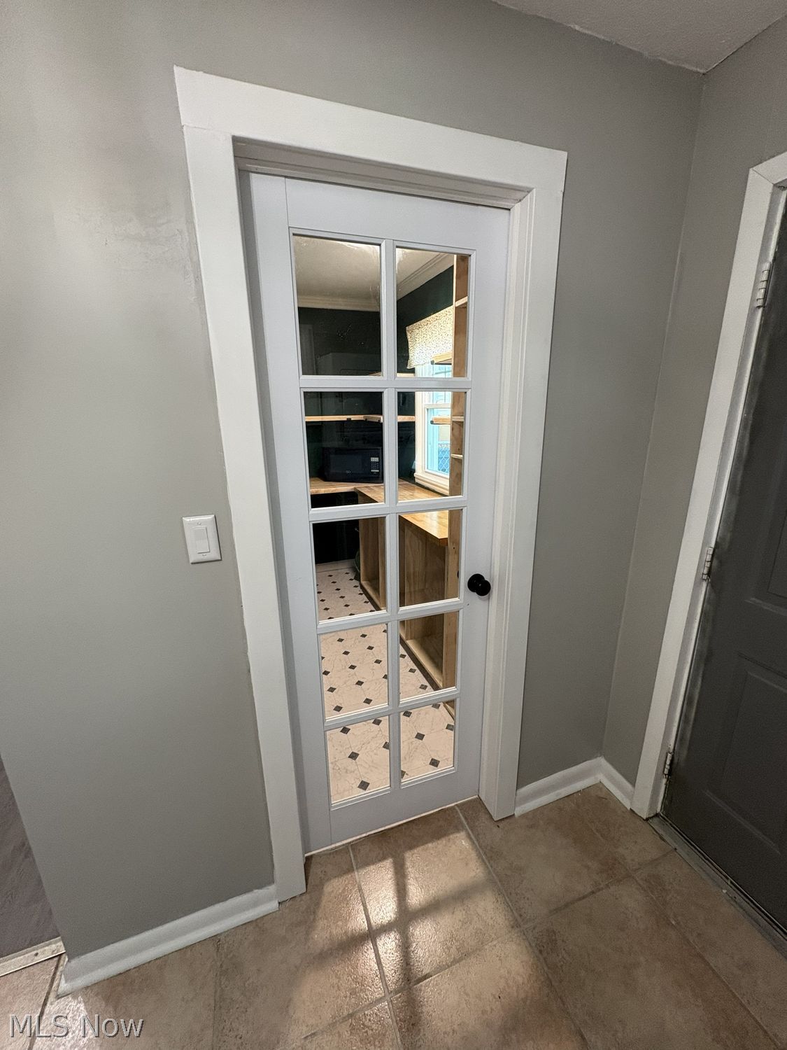 3425 Pickett Road Lorain, OH 44053 - Photo 17 of 29