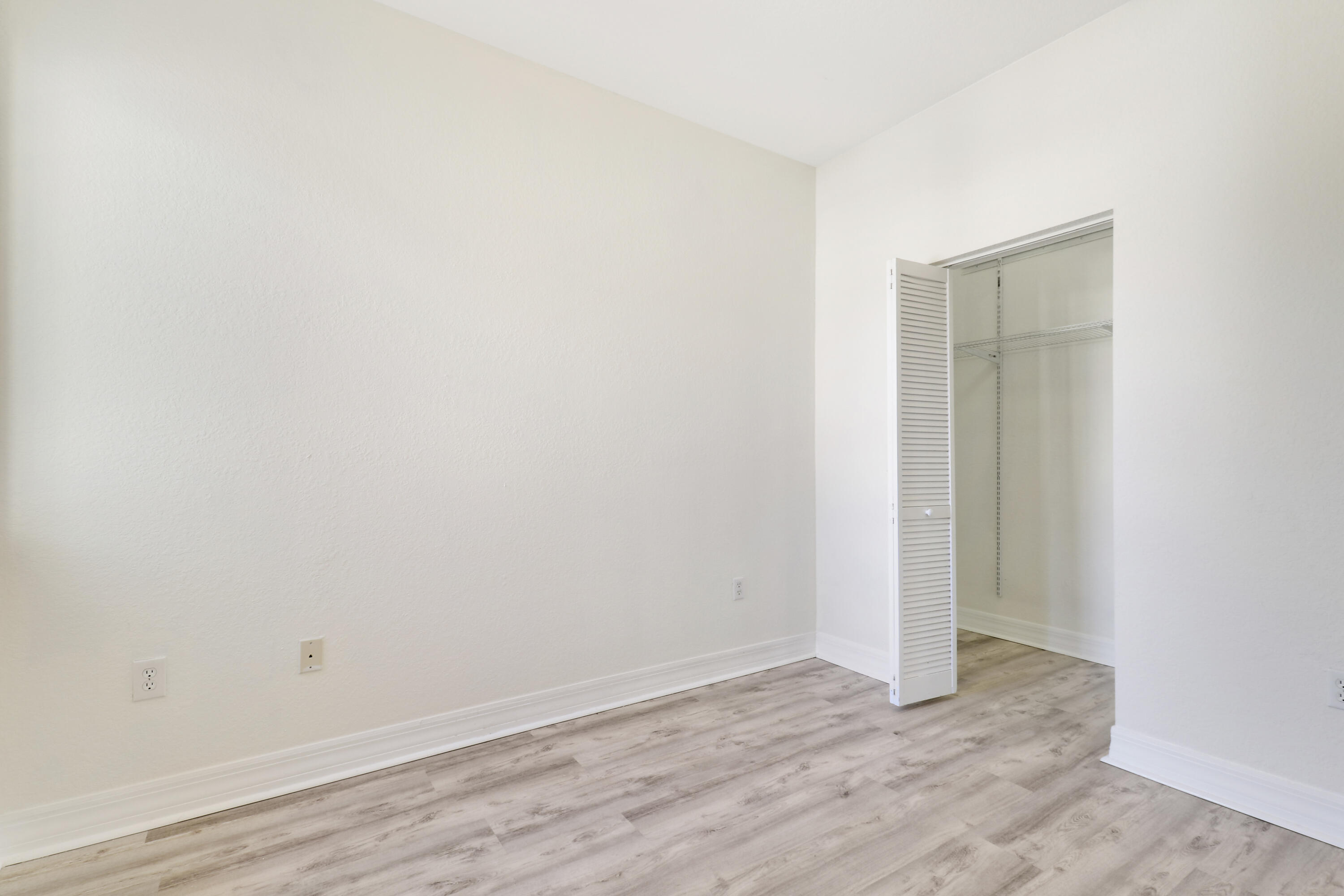 44 Southeast Sedona Circle, Unit 103 Stuart, FL 34994 - Photo 17 of 25 House-12