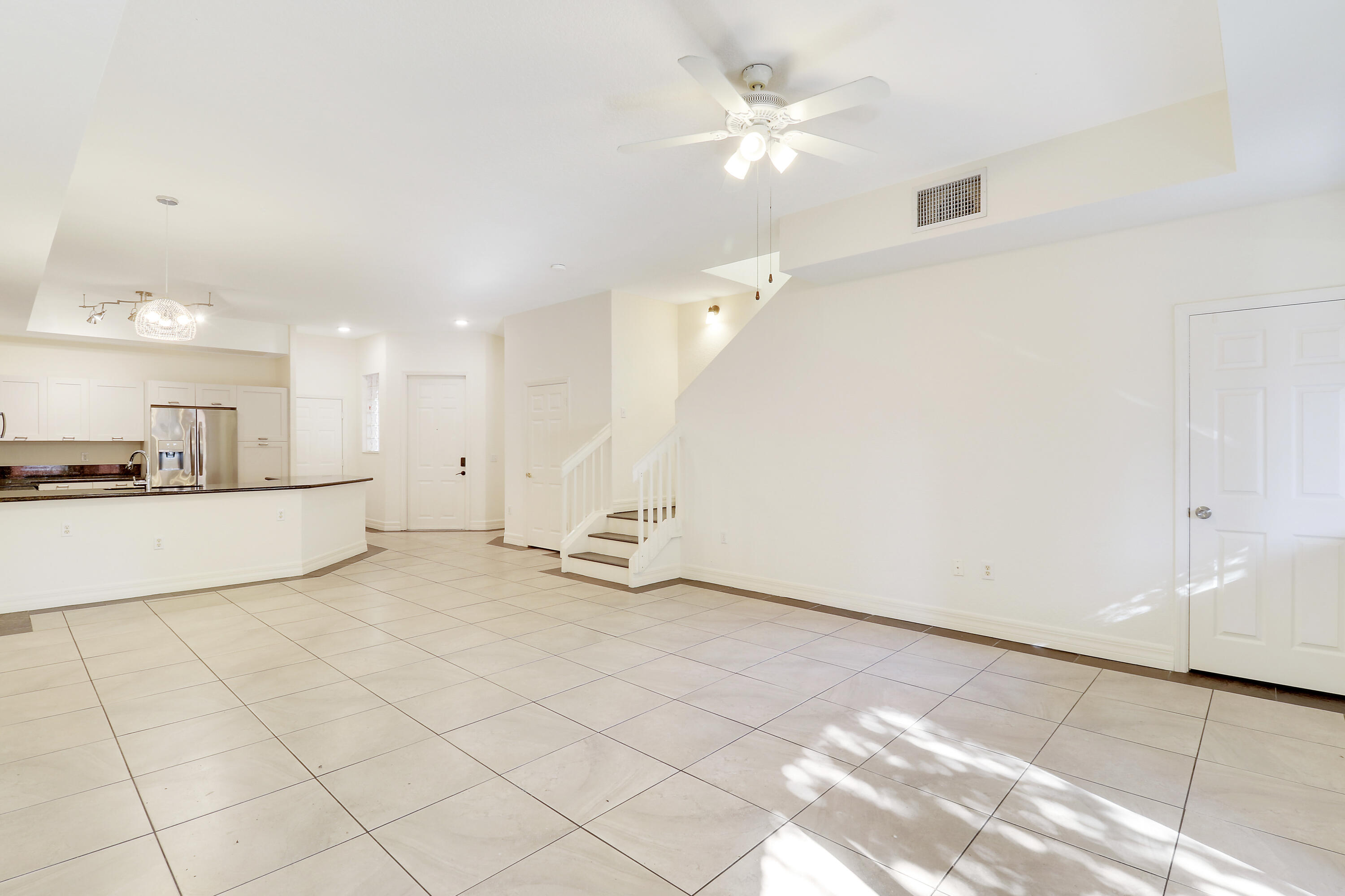 44 Southeast Sedona Circle, Unit 103 Stuart, FL 34994 - Photo 7 of 25 House-29