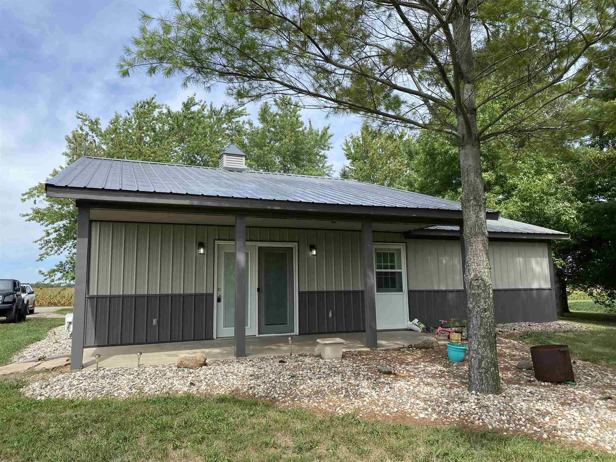 3561 East 400 South Rochester, IN 46975 - Photo 1 of 10