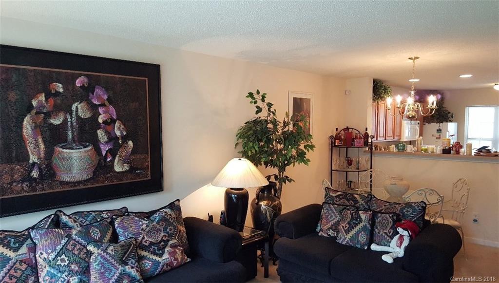 11219 Grass Field Road Charlotte, NC 28213 - Photo 5 of 17