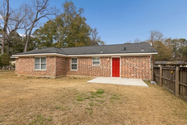 407 Holly Lane Conroe, TX 77304 - Photo 20 of 24