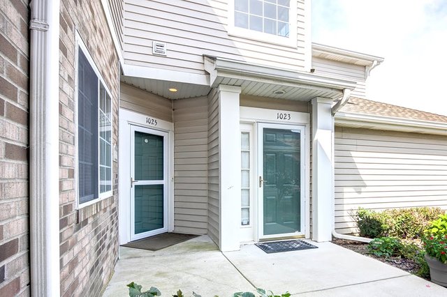 1025 Ripple Ridge Darien, IL 60561 - Photo 6 of 26